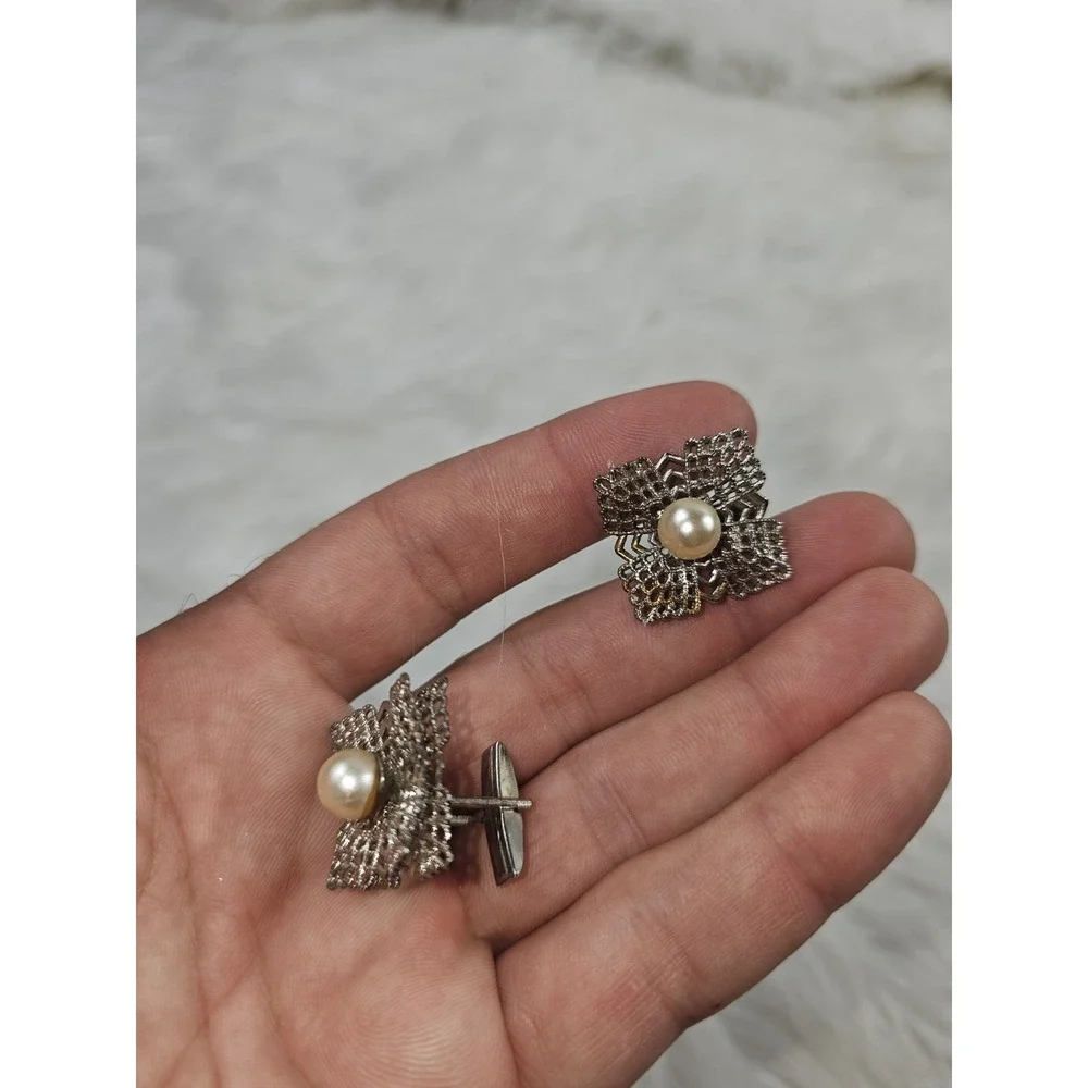 Vintage Men's Elegant, Silver, and Mother-of-Pearl Bead Cuff-Links